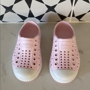 Native toddler shoes